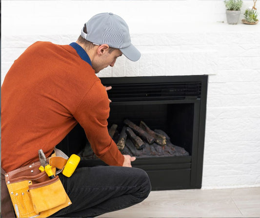 Czym czyścić kominki i grille – środki do sadzy i smoły